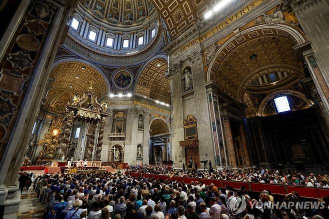 성베드로 대성전 [로이터 연합뉴스 자료사진 재판매 및 DB 금지]