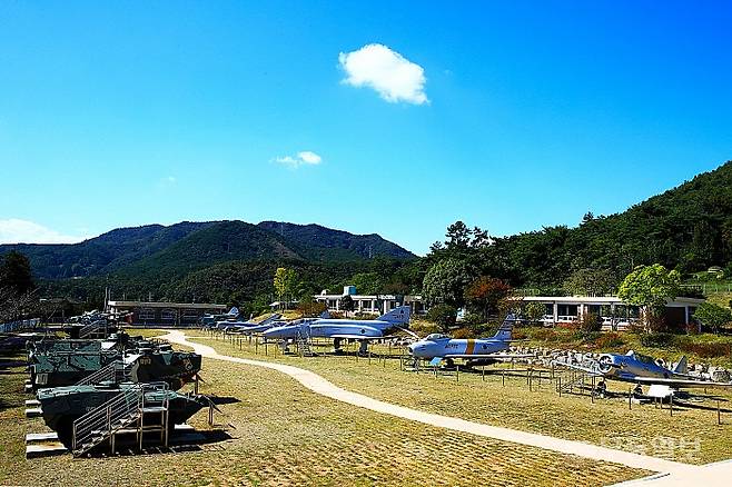 무안 9락- 밀리터리 테마파크