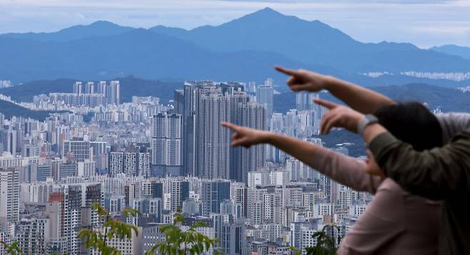 서울 남산에서 바라본 강북 일대 아파트 단지 모습. (사진=연합뉴스)