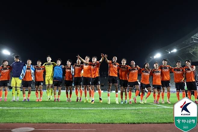 화성FC 선수단. 제공 | 한국프로축구연맹