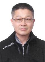 '제21회 예산군민상(문화교육부문)'을 수상한 예산초등학교 박영주 교사. 예산군 제공