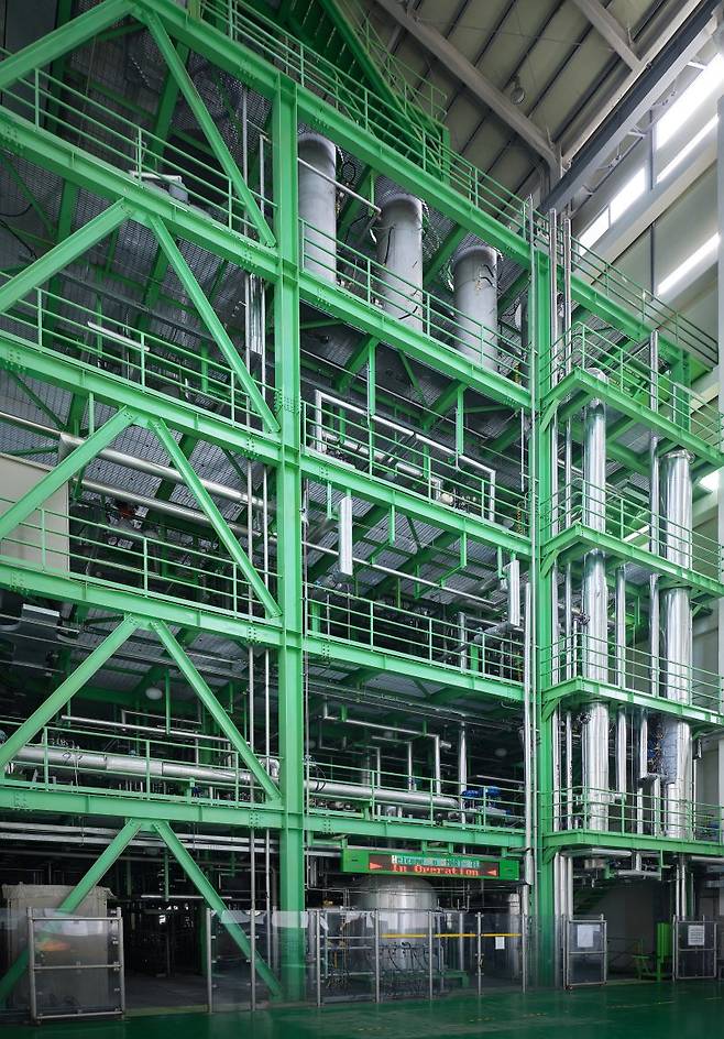 한국원자력연구원이 지난 2012년 세계 최초로 개발한 110㎿급 가압경수로 SMR 실험설비.