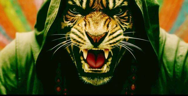 극 중 등장하는 호랑이 형상의 크리처. CJ CGV 제공