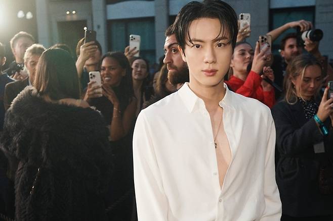 BTS. 사진l각 브랜드 제공