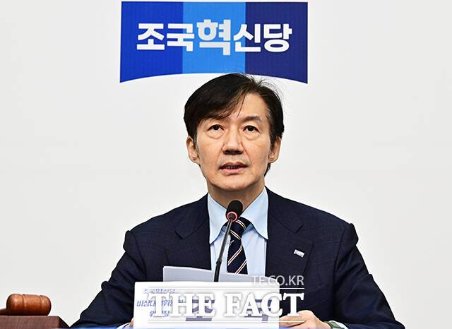 정치권 일각에서는 조 위원장이 지방선거를 앞두고 오 시장과의 대립 구도를 통해 ‘체급 키우기’에 나섰다는 해석도 나온다. /국회=배정한 기자