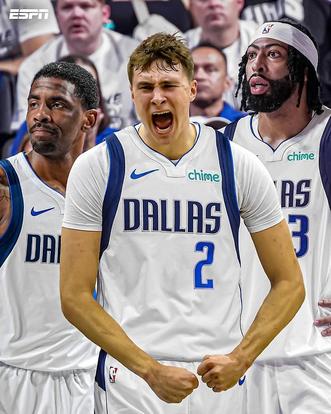 사진은 지난 6월 ESPN이 조명한 댈러스의 새로운 빅3 어빙(왼쪽부터) 플래그, 데이비스. 사진=ESPN