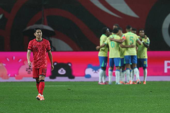 한국축구대표팀은 지난 10일 서울에서 열린 평가전에서 브라질에 0-5 완패를 당했다. [사진 KFA]