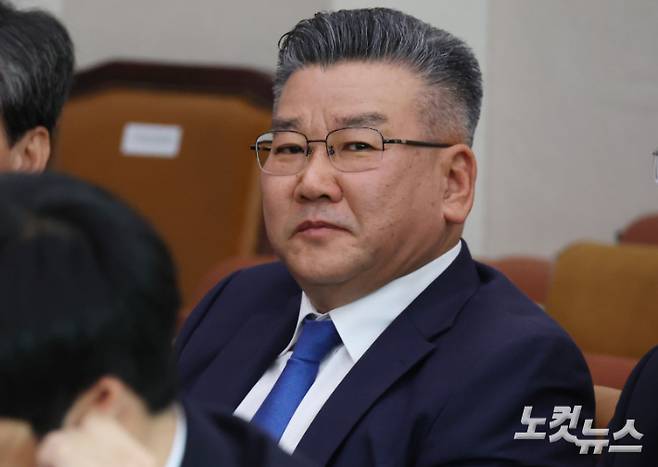 감사원 유병호 감사위원이 16일 국회 법제사법위원회 감사원 국정감사에 출석하고 있다. 황진환 기자