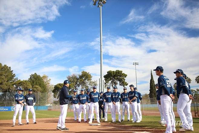NC는 19일부터 다음달 24일까지 창원과 일본 오키나와서 마무리캠프인 CAMP 1을 진행한다. 야수진 강화에 초점을 맞춰 강도 높은 훈련을 이어가려 한다. 사진제공｜NC 다이노스