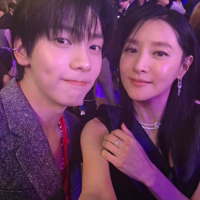 이영애 인스타그램 캡처.