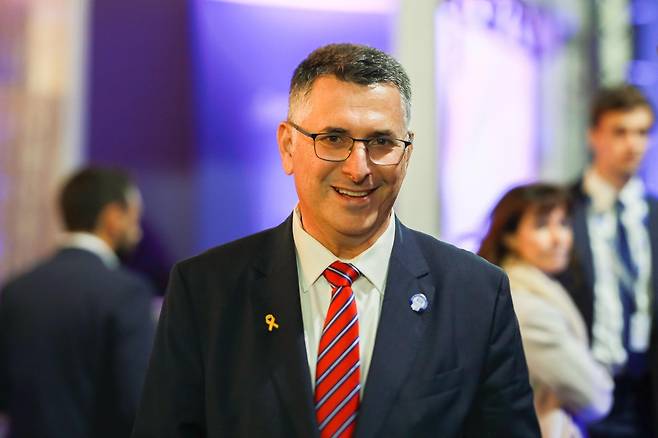 15일(현지시간) 연합뉴스와 인터뷰한 기드온 사르 이스라엘 외무장관 [이스라엘 외무부 제공. 재판매 및 DB 금지]