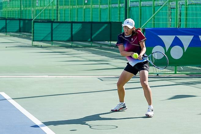 여자단식 4강과 복식 결승에 오른 김서현(사진/김도원 기자)