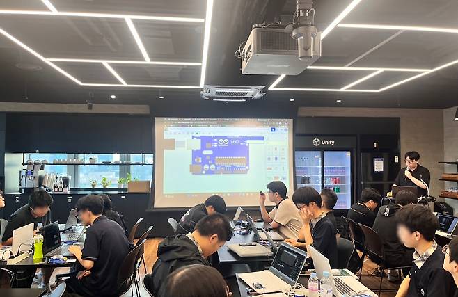 〈사진. 스파크 세미나. 서울시교육청〉