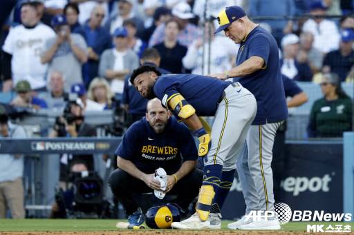 잭슨 추리오는 타격 도중 부상을 입었다. 사진(美 로스앤젤레스)=ⓒAFPBBNews = News1