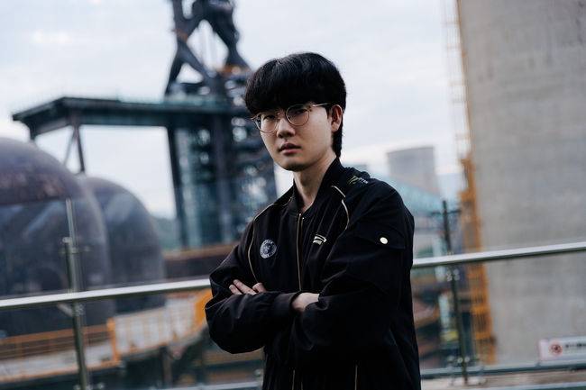 라이엇게임즈 플리커.