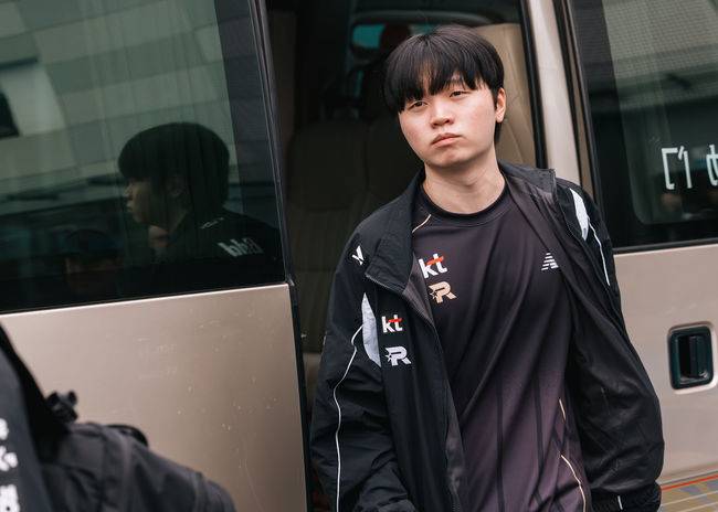 라이엇게임즈 플리커.