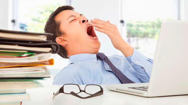 신체 활동량이 줄면 근육이 포도당을 에너지원으로 활용하지 못해 혈당이 고스란히 높아지게 된다|출처: Gemini