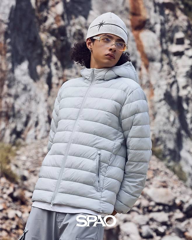 스파오 씬라이트 경량패딩 컬렉션 화보. /스파오