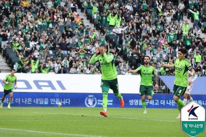 [서울=뉴시스] 프로축구 K리그1 전북현대의 티아고. (사진=한국프로축구연맹 제공) *재판매 및 DB 금지