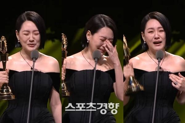 대만 가수 겸 배우 서희제(쉬시디)가 지난 17일 제60회 골든벨 시상식에서 언니인 고(故) 서희원(쉬시위안)과 형부 구준엽에 대해 언급했다. 유튜브 채널 ‘金鐘? Golden Bell Awards’ 영상 캡처