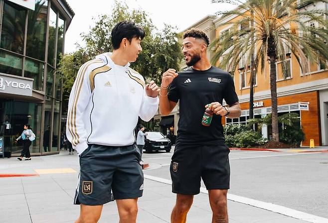 ▲ LAFC의 마지막 라운드 상대는 콜로라도 래피즈로 와일드카드 경쟁권인 10위에 위치해 있다. LAFC 못지않게 콜로라도의 동기부여도 상당한 상태. MLS 사무국은 이 경기에 흥미를 보이며 시즌의 결말을 좌우할 10인에 손흥민과 부앙가를 선정했다. ⓒ LAFC