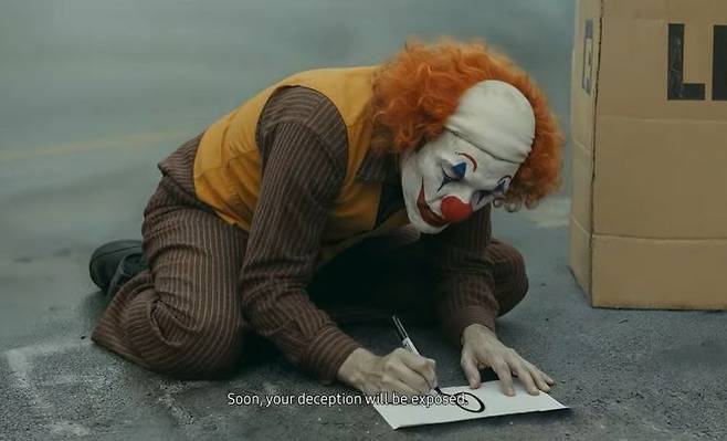 삼성전자의 QLED 마케팅 영상. 삼성 글로벌 유튜브 채널 캡처