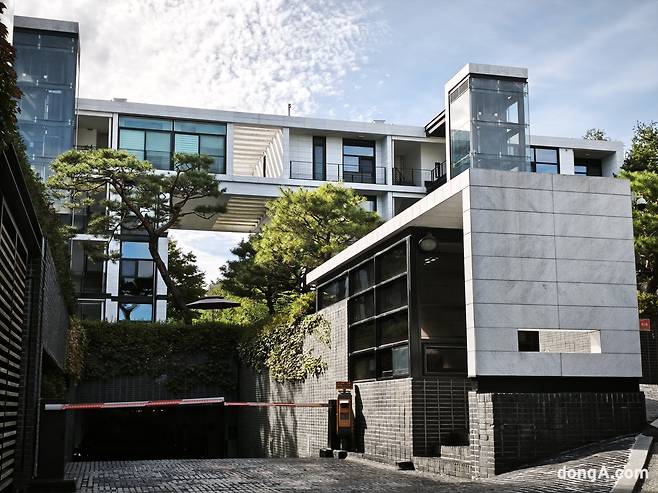 샤오미 15T 프로로 직접 찍은 사진 샘플.