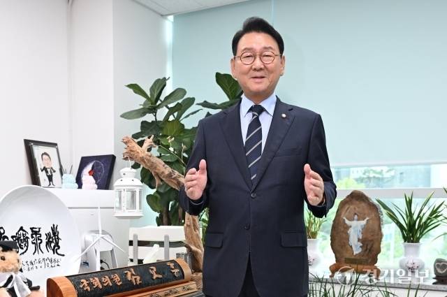김교흥 국회 문화체육관광위원장(더불어민주당·인천 서구갑). 조병석기자