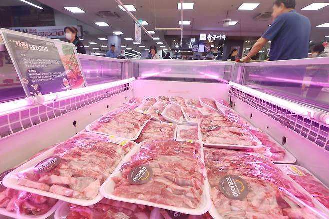 서울 시내 한 대형마트 축산물 판매 코너. [연합]