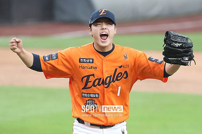 ▲ 당초 4차전 선발로 예상됐던 문동주는 1차전 불펜 등판, 2차전 불펜 대기로 향후 일정에 변수가 생겼다 ⓒ곽혜미 기자