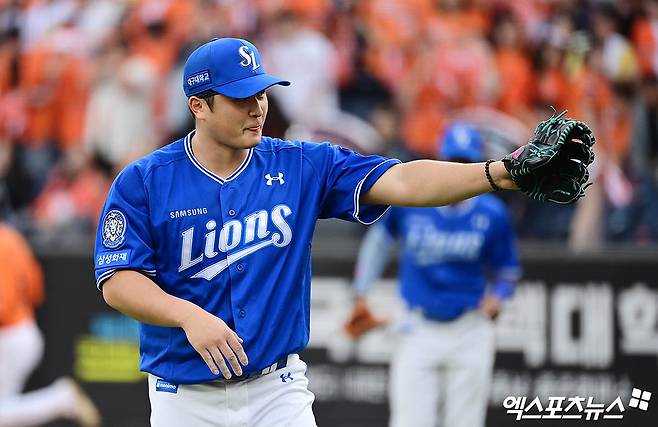 삼성 라이온즈 우완 최원태가 19일 대전 한화생명 볼파크에서 열린 한화 이글스와의 2025 신한 SOL Bank KBO 포스트시즌 플레이오프(5전 3선승제, 한화 1승) 2차전에 선발등판, 7이닝 4피안타 1피홈런 2볼넷 4탈삼진 1실점을 기록했다. 사진 김한준·박지영 기자