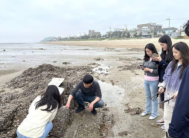 ▲ 함현고등학교 전문적학습공동체 운영 모습.&nbsp;/사진제공=함현고등학교&nbsp;