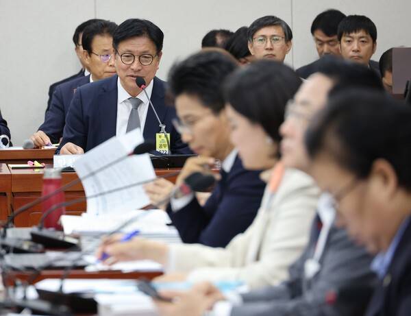 도성훈 인천시 교육감이 20일 서울 여의도 국회에서 열린 교육위원회 국정감사에서 발언하고 있다./ 사진=연합뉴스