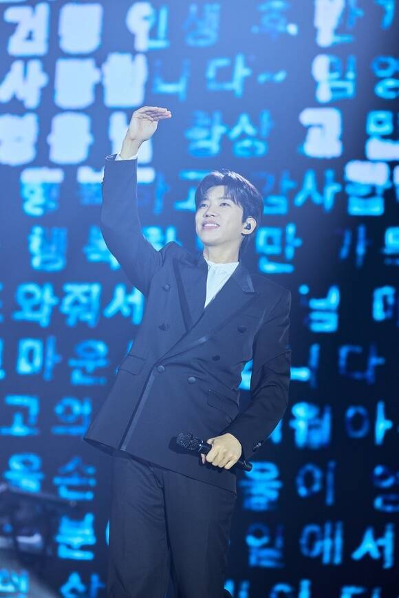 이전 콘서트와 달리 한층 여유롭고 편안하고 안정감있는 무대가 이채로웠다. 그동안 음악적 성숙과 업그레이드, 세월이 만들어낸 연륜이라고 할 수 있다. /물고기 뮤직