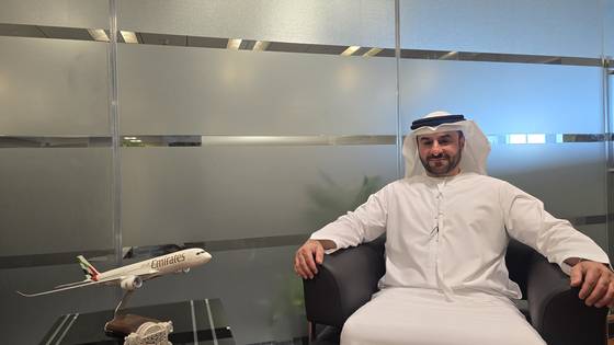 오한 압바스 에미레이트 항공 극동지역 부사장이 15일 두바이 에미레이트그룹 본사에서 중앙일보와 인터뷰하고 있다. 이수정 기자