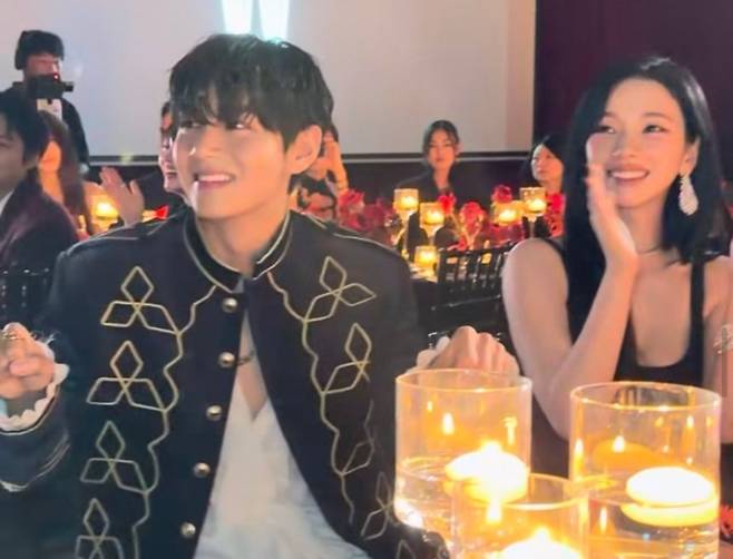 ▲ 더블유코리아 자선 행사에 참석한 뷔와 카리나 [더블유코리아 인스타그램]