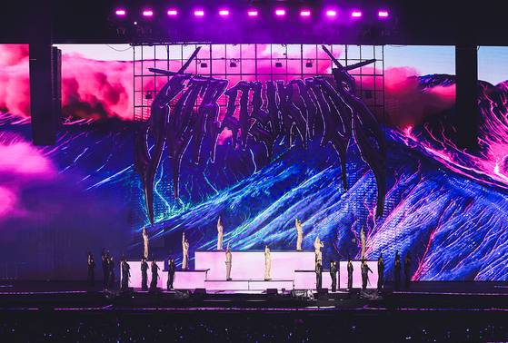 Stray Kids performs during its “dominATE: celebrATE” encore concerts, the finale of its “dominATE” world tour, held on Oct. 18 and 19 at Incheon Asiad Main Stadium. [JYP ENTERTAINMENT]