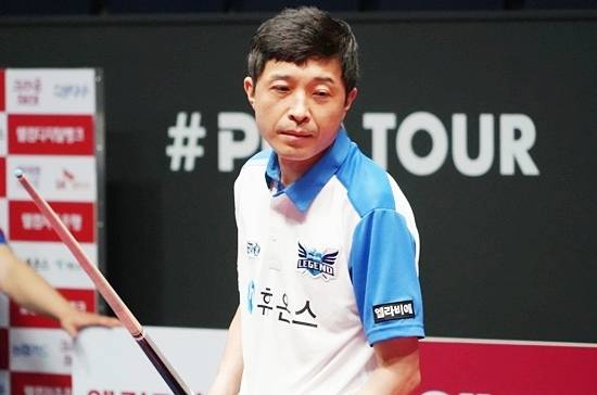 ‘전 휴온스 멤버’김봉철이 와일드카드 자격으로 PBA6차전 ‘휴온스배’에 나온다. 사진은 팀리그 휴온스팀 소속으로 활약할 때의 김봉철. (사진=PBA)