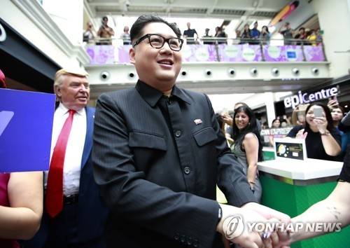 김정은 북한 국무위원장 휴내내기로 유명한 하워드 X.  [EPA=연합뉴스 자료사진. 재판매 및 DB금지]