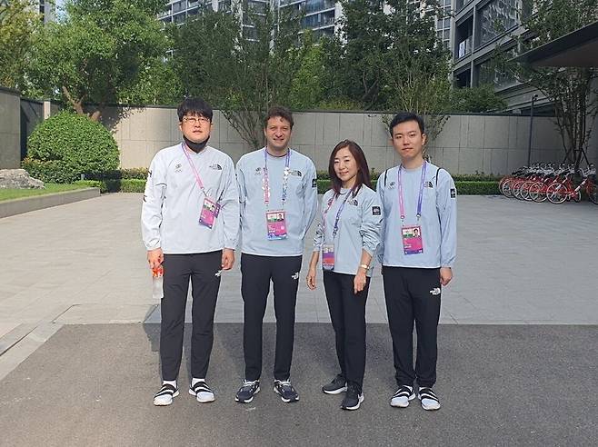 카드 전략 게임 브리지 한국 국가대표로 항저우 아시안게임에 출전한 김혜영 한국 선수단장. 김혜영 단장 제공