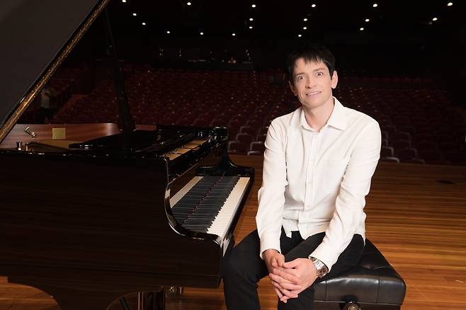 독일 출신 방송인 겸 피아니스트 다니엘 린데만 [마포아트센터 제공]