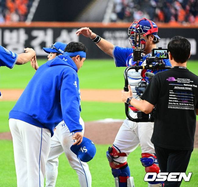 강민호에게 감사 인사