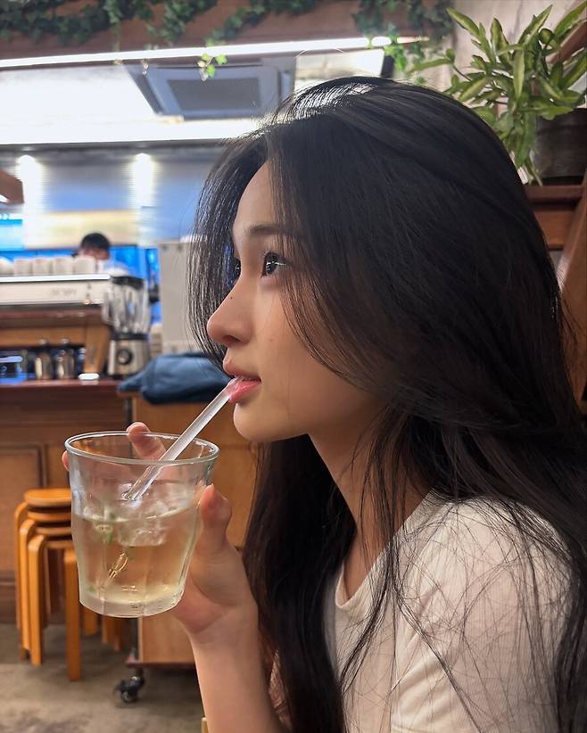 ▲ 출처|한가을 인스타그램