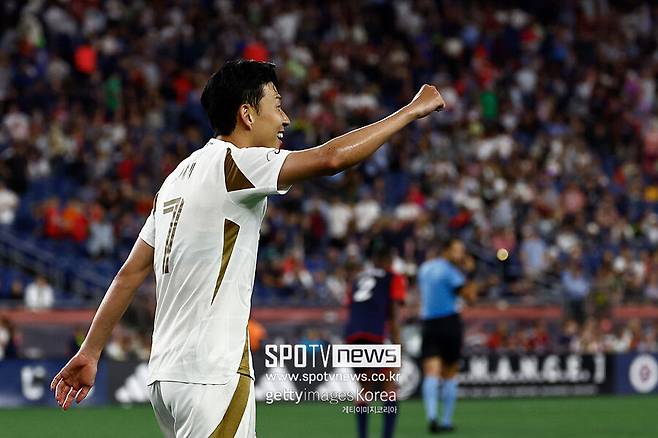 ▲ 이제 관심은 손흥민이 또 한 번 트로피 경쟁에 이름을 올릴 수 있을지에 쏠린다. MLS 입성 후 단 두 달 만에 올해의 골 후보에 이어 신인상 논의의 중심에 서 유럽 무대를 뒤로하고도 여전히 손흥민 브랜드의 힘이 통한다는 걸 증명하고 있다.