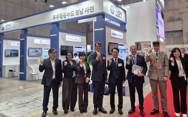 사천시는 우주항공수도 경남 사천을 홍보하고자 '사천관'을 운영했다. /이영호 기자