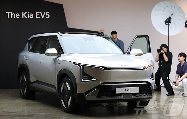 기아의 준중형 전기 SUV EV5.ⓒ News1 오대일 기자