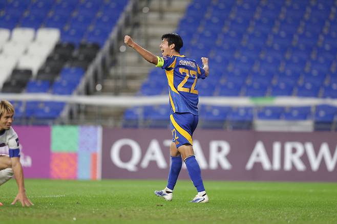 울산문수축구경기장/ 2025-2026 AFC 챔피언스리그 엘리트/ ACLE/ 리그스테이지 3차전/ 울산HDFC vs 산프레체히로시마/ 울산 김민혁 득점/ 골 세레머니/ 사진 김정수