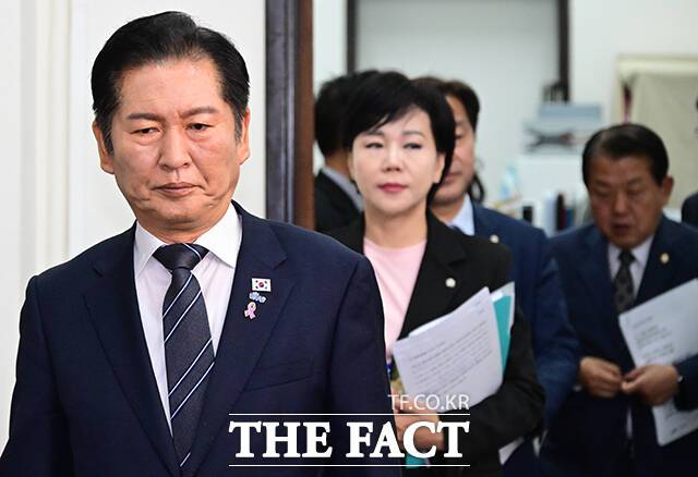 민주당이 추진하는 재판소원제와 관련해 대법원 판결이 확정된 이후에도 헌법소원 심판을 허용한다는 점에서 야권을 중심으로 '4심제'라는 비판이 일고 있다./남윤호 기자