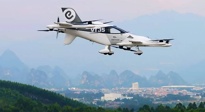 중국 이항이 개발한 전기수직이착륙기(eVTOL) 모델 VT35