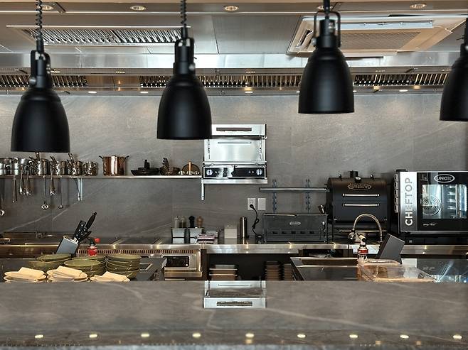 3층 다이닝 룸 바이 윌로뜨 / 사진=권효정 여행+ 기자